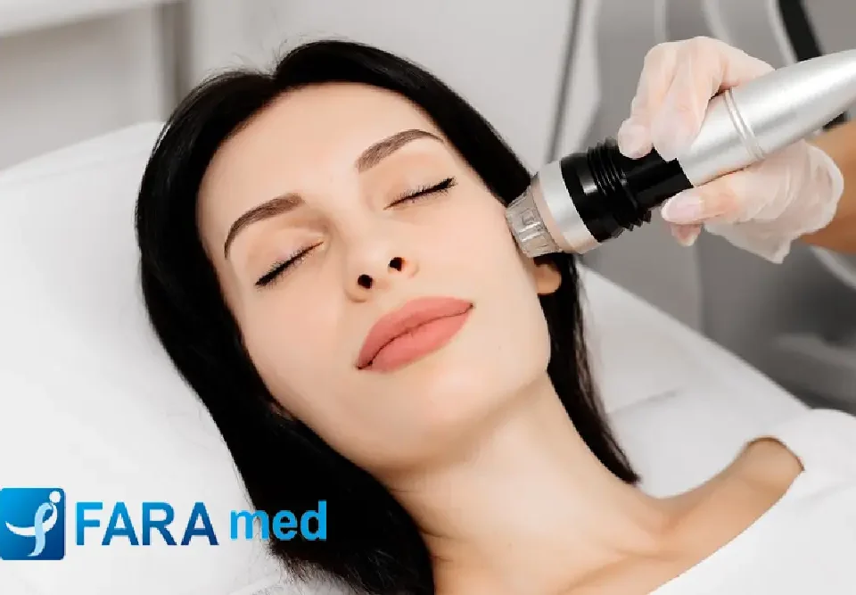 مقایسه هایفو و آر اف فانکشنال: بهترین گزینه برای سرمایهگذاری کلینیک