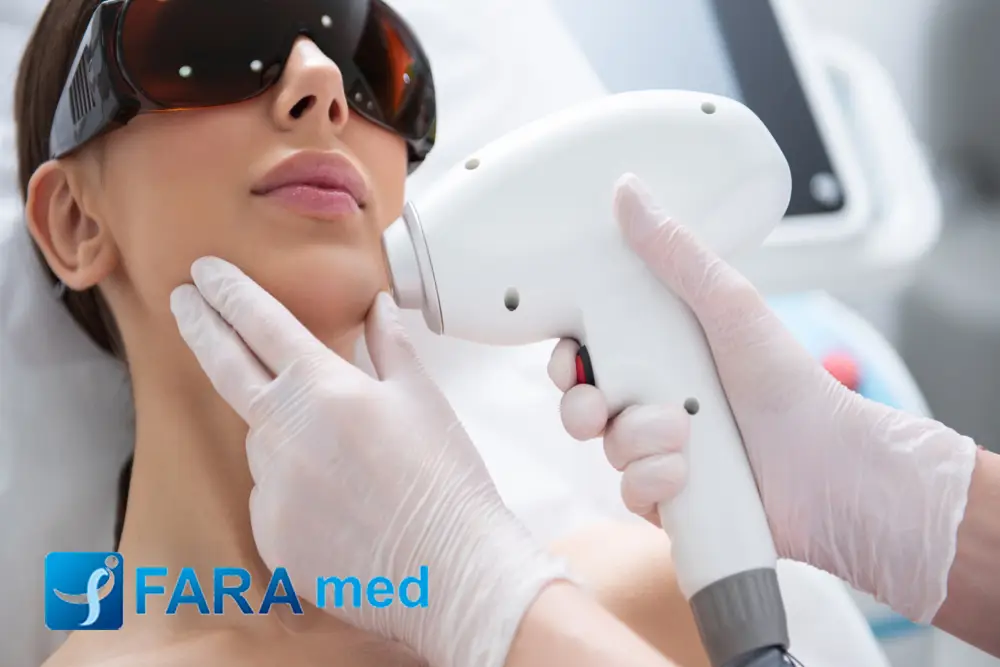 کدام دستگاه لیزر درد کمتری دارد